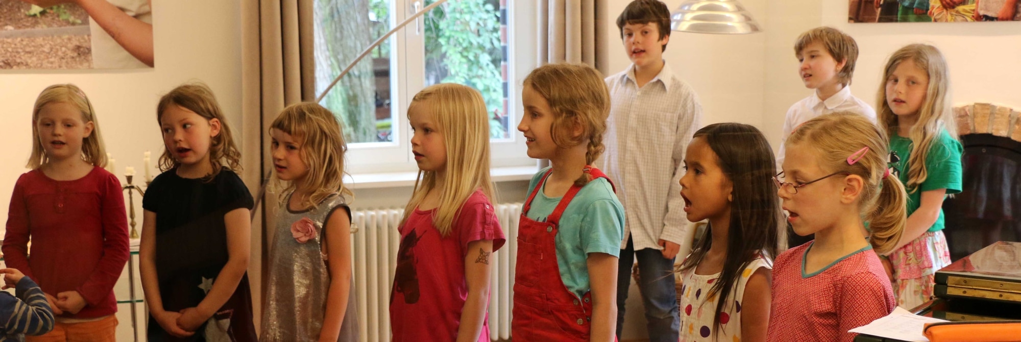Kinder singen