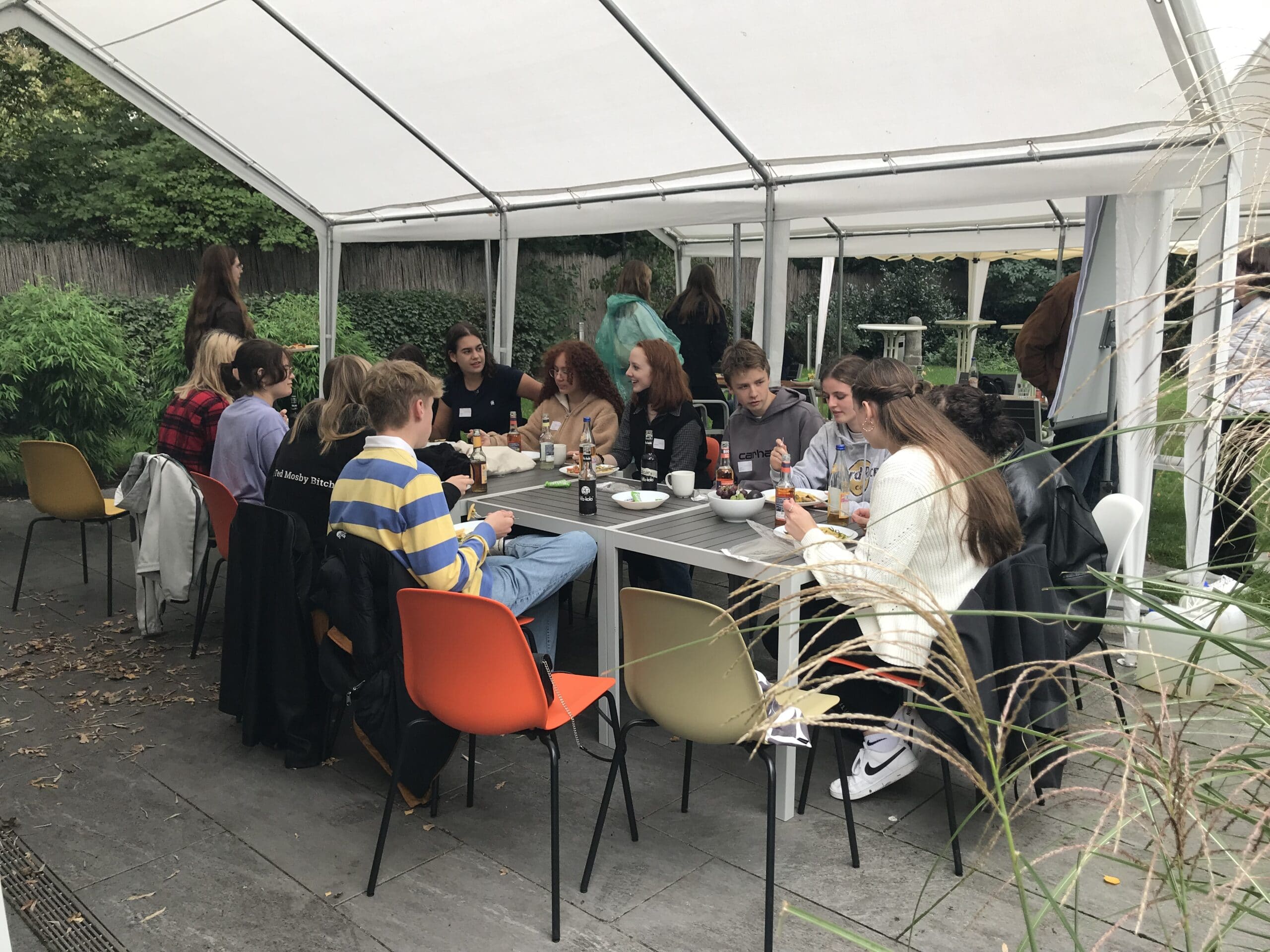 Rückkehrertreffen xii